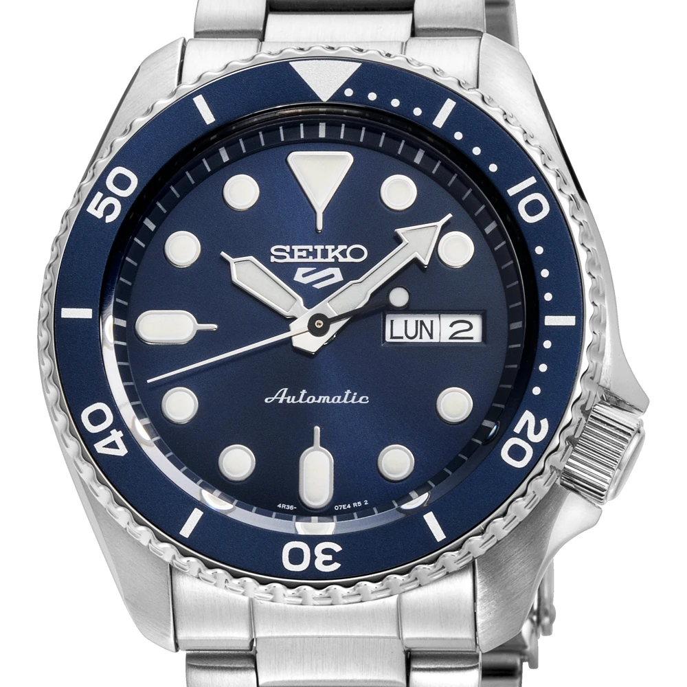 Seiko SRPD51K1 5 Sports — крупный план синего циферблата