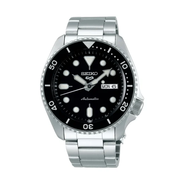 Seiko SRPD55K1 5 Sports в чистом предметном ракурсе на белом фоне