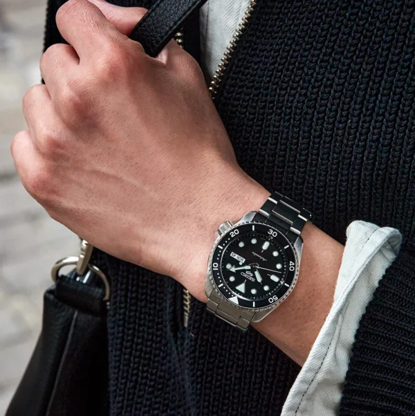 Seiko SRPD55K1 5 Sports на запястье