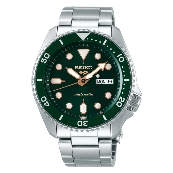 Seiko SRPD63K1 5 Sports с зелёным циферблатом и золотистыми акцентами на прозрачном фоне