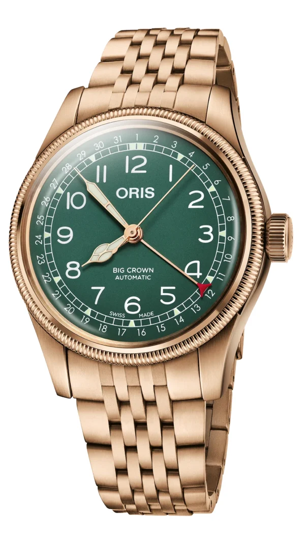 Oris 01 754 7741 3167-07 8 20 01 — вертикальный общий вид на белом фоне