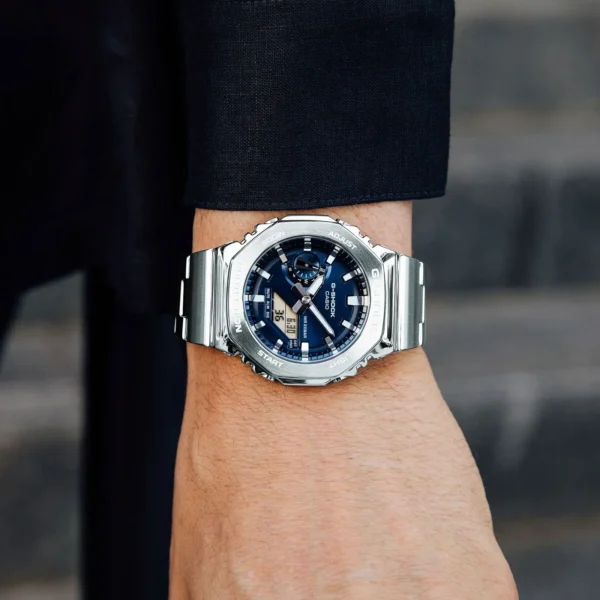 Casio GM-2110D-2B — на руке Casio GM-2110D-2B — на руке