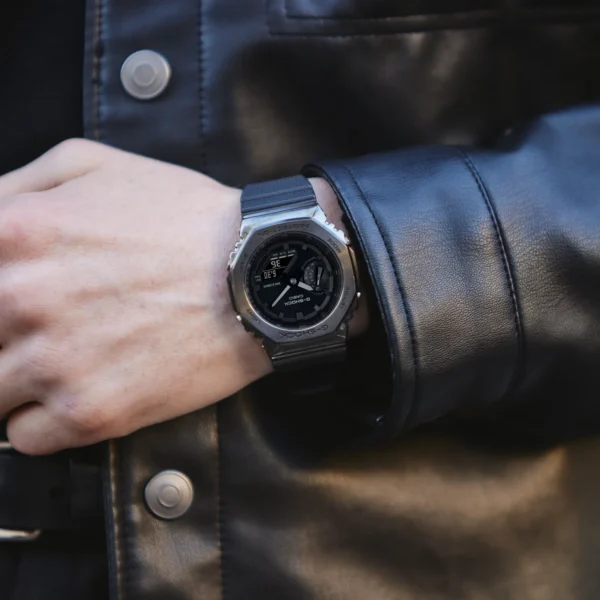 Casio GM-2100BB-1A — часы на запястье Casio GM-2100BB-1A — часы на запястье