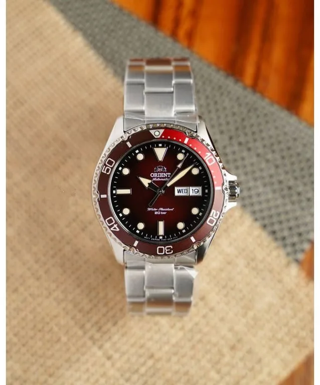Orient RA-AA0814R — на руке