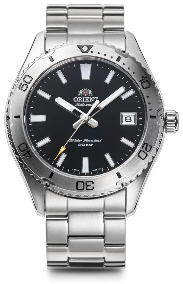 Orient RA-AC0Q01B — вид спереди