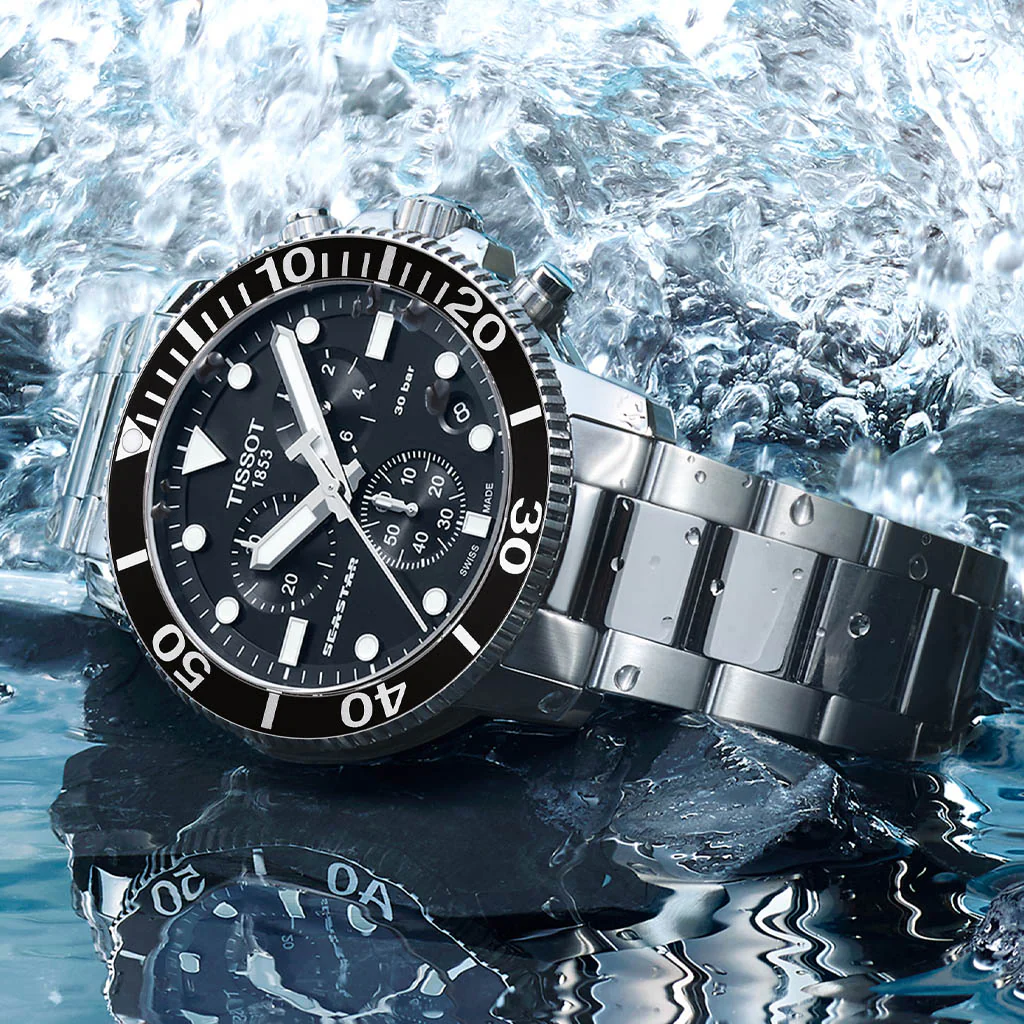 Tissot T120.417.11.051.00 Seastar 1000 Chronograph — боковой ракурс у воды