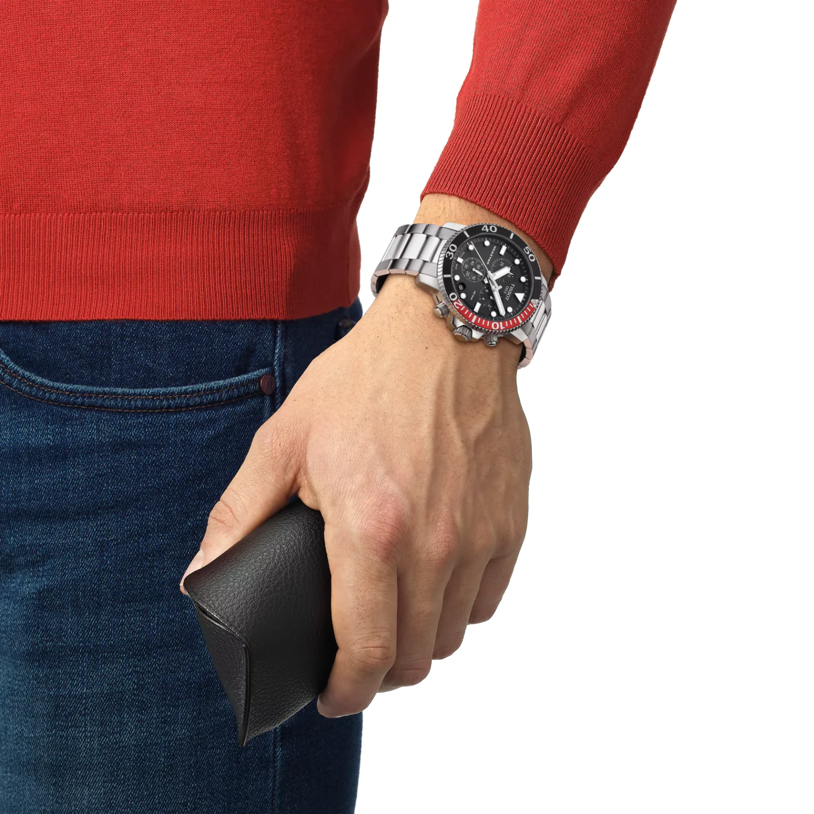 Tissot Seastar 1000 Chronograph T120.417.11.051.01 — с чёрно-красным безелем на запястье