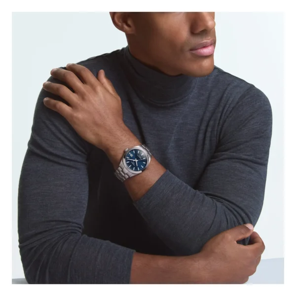 Tissot Gentleman Powermatic 80 Silicium T127.407.11.041.00 — на запястье Tissot Gentleman Powermatic 80 Silicium T127.407.11.041.00 — на запястье