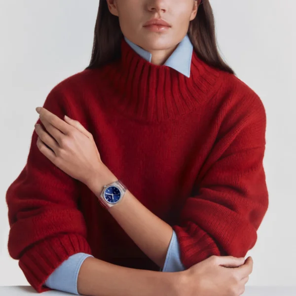 Tissot T137.210.11.041.00 PRX Quartz с синим циферблатом на запястье